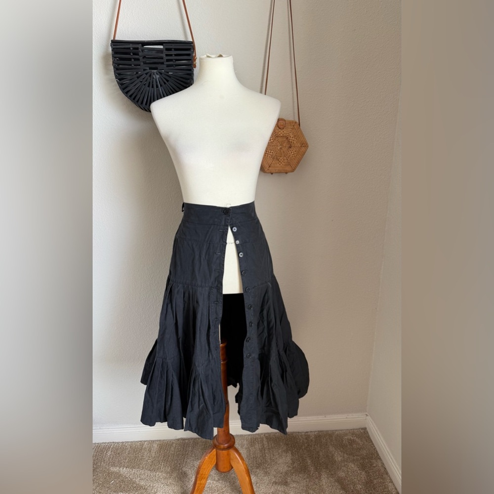 Les Prairies de Paris Ruffle Pleated Flared Skirt